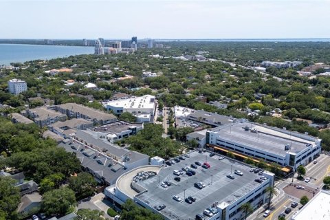 Condo in Tampa, Florida, 1 bedroom  № 1425981 - photo 29