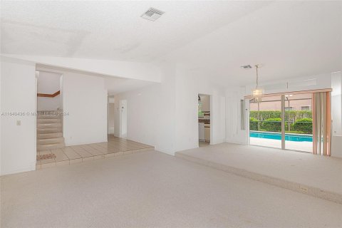 Casa en venta en Coral Springs, Florida, 3 dormitorios, 180.42 m2 № 1332198 - foto 5