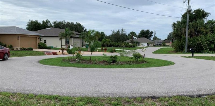 Terreno en Punta Gorda, Florida № 243486