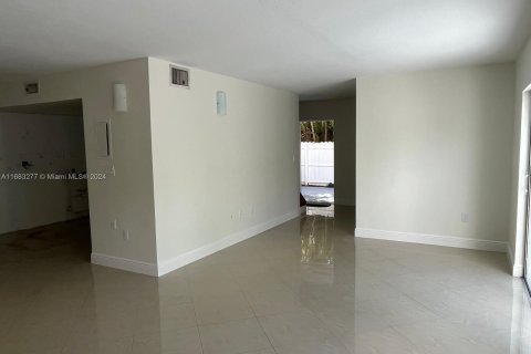 Condominio en venta en Miami, Florida, 3 dormitorios, 151.43 m2 № 1417784 - foto 3