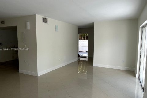 Condominio en venta en Miami, Florida, 3 dormitorios, 151.43 m2 № 1417784 - foto 9