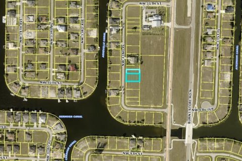 Купить земельный участок в Кейп-Корал, Флорида № 223642 - фото 3