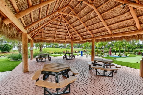 Condo in Deerfield Beach, Florida, 1 bedroom  № 970549 - photo 4