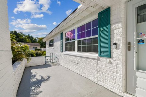 Villa ou maison à vendre à New Port Richey, Floride: 3 chambres, 151.06 m2 № 1379283 - photo 6