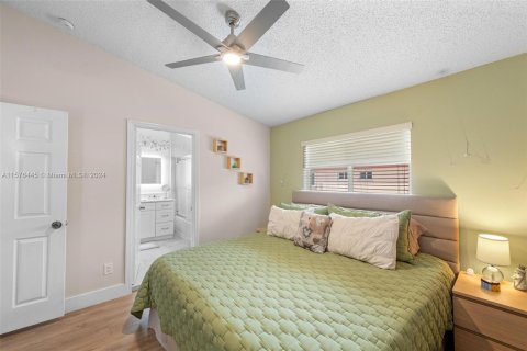 Adosado en venta en Pembroke Pines, Florida, 3 dormitorios, 126.44 m2 № 1145452 - foto 9