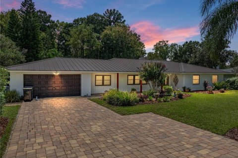 Villa ou maison à vendre à Winter Haven, Floride: 3 chambres, 194.91 m2 № 1379405 - photo 2