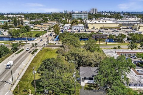 Terreno en venta en Miami, Florida № 1175126 - foto 12