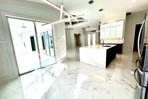 Casa en venta en North Port, Florida, 3 dormitorios, 190.08 m2 № 239322 - foto 22