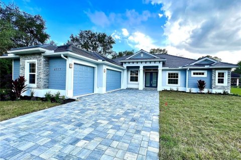 Casa en venta en North Port, Florida, 3 dormitorios, 190.08 m2 № 239322 - foto 1