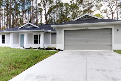 Casa en venta en North Port, Florida, 3 dormitorios, 157.28 m2 № 239324 - foto 1