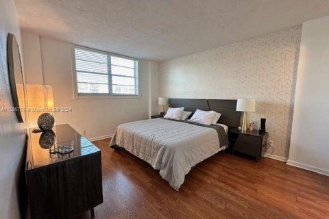 Copropriété à vendre à Hollywood, Floride: 2 chambres, 112.6 m2 № 1173834 - photo 13