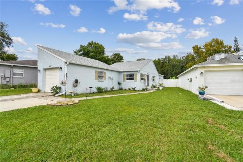 Villa ou maison à vendre à Land O' Lakes, Floride: 3 chambres, 116.41 m2 № 1326189 - photo 4