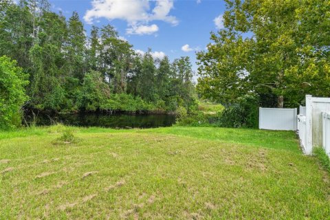 Villa ou maison à vendre à Land O' Lakes, Floride: 3 chambres, 116.41 m2 № 1326189 - photo 25