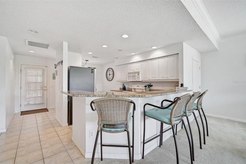 Copropriété à vendre à Bradenton, Floride: 2 chambres, 133.78 m2 № 1376693 - photo 14