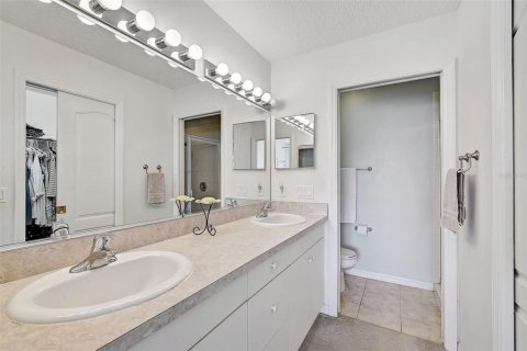 Copropriété à vendre à Bradenton, Floride: 2 chambres, 133.78 m2 № 1376693 - photo 26