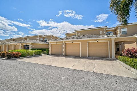 Copropriété à vendre à Bradenton, Floride: 2 chambres, 133.78 m2 № 1376693 - photo 5