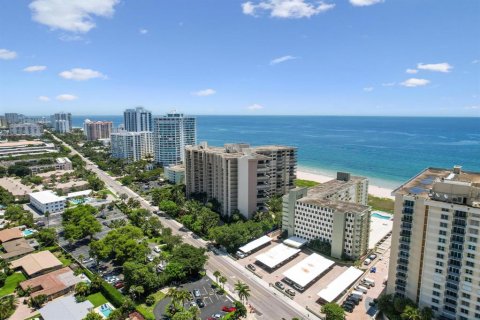 Condo in Lauderdale-by-the-Sea, Florida, 2 bedrooms  № 648238 - photo 7
