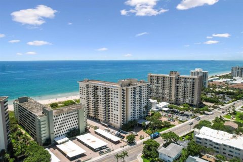 Copropriété à vendre à Lauderdale-by-the-Sea, Floride: 2 chambres, 93.09 m2 № 648238 - photo 6