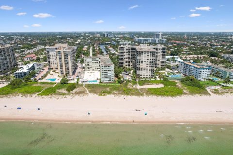 Condominio en venta en Lauderdale-by-the-Sea, Florida, 2 dormitorios, 93.09 m2 № 648238 - foto 30
