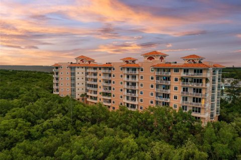 Condo in Saint Petersburg, Florida, 3 bedrooms  № 1337696 - photo 5