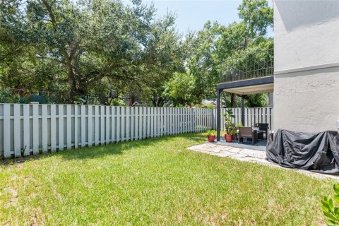 Condo in Tampa, Florida, 1 bedroom  № 1336688 - photo 19