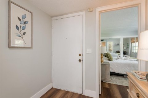 Copropriété à vendre à Tampa, Floride: 1 chambre, 63.55 m2 № 1336688 - photo 2