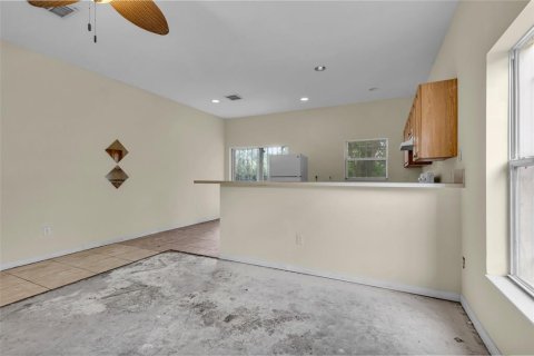 Immobilier commercial à vendre à Tampa, Floride: 323.67 m2 № 1299004 - photo 4