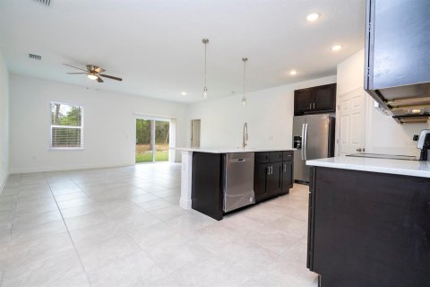 Casa en venta en Ocala, Florida, 4 dormitorios, 157.56 m2 № 1430684 - foto 4