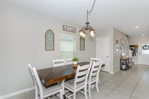 Casa en venta en New Port Richey, Florida, 6 dormitorios, 239.69 m2 № 1303914 - foto 15