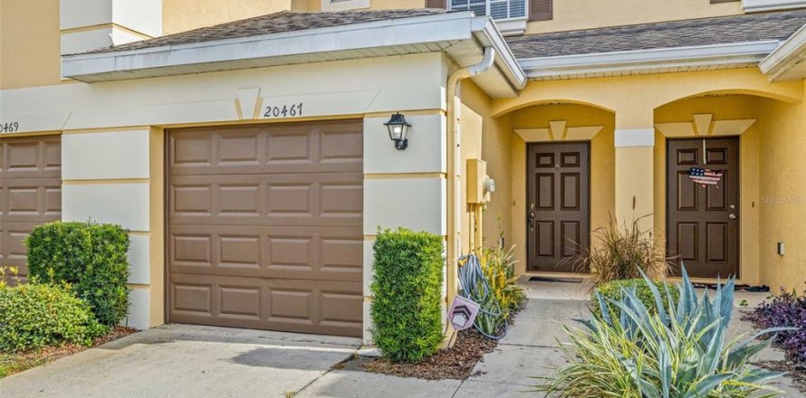 Townhouse in Tampa, Florida 2 bedrooms, 122.82 sq.m. № 906821