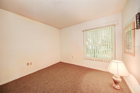 Touwnhouse à vendre à Kissimmee, Floride: 2 chambres, 96.43 m2 № 1335915 - photo 11