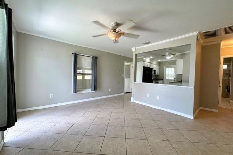 Villa ou maison à vendre à Punta Gorda, Floride: 2 chambres, 93.65 m2 № 1335917 - photo 7