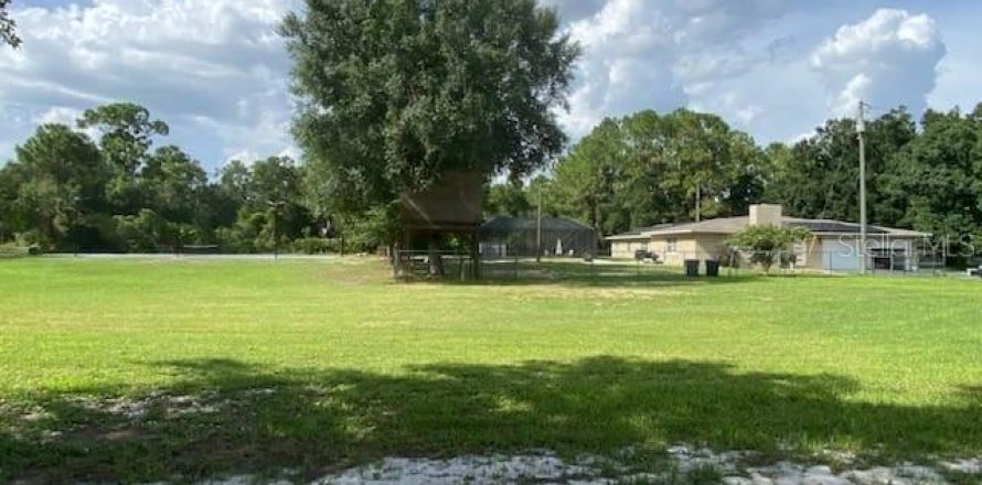 House in Davenport, Florida 6 bedrooms, 264.77 sq.m. № 1335921