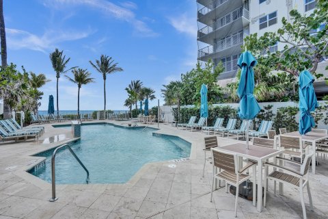 Condo in Pompano Beach, Florida, 2 bedrooms  № 1127811 - photo 20