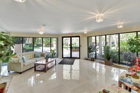 Copropriété à vendre à Boca Raton, Floride: 2 chambres, 124.49 m2 № 1127810 - photo 13