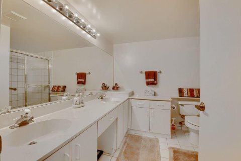 Copropriété à vendre à Boynton Beach, Floride: 2 chambres, 139.17 m2 № 1127767 - photo 13