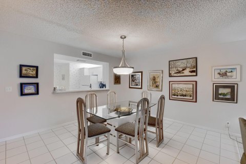 Condo in Boynton Beach, Florida, 2 bedrooms  № 1127767 - photo 26