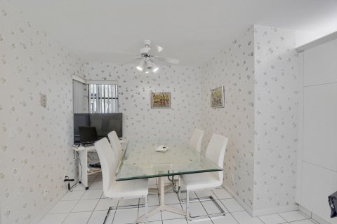 Condominio en venta en Boynton Beach, Florida, 2 dormitorios, 139.17 m2 № 1127767 - foto 20