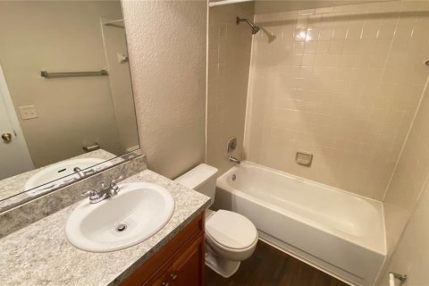 Condo in Orlando, Florida, 2 bedrooms  № 1341164 - photo 11