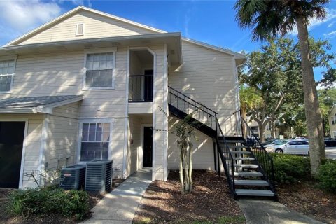 Copropriété à louer à Orlando, Floride: 2 chambres, 77.02 m2 № 1341164 - photo 1