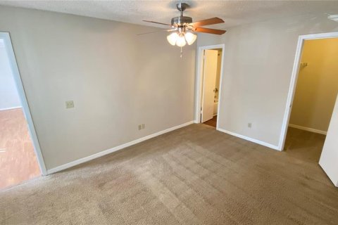 Condominio en alquiler en Orlando, Florida, 2 dormitorios, 77.02 m2 № 1341164 - foto 7