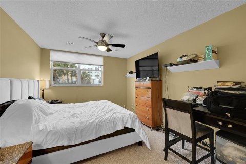 Copropriété à vendre à Fort Lauderdale, Floride: 4 chambres, 237.83 m2 № 936596 - photo 15