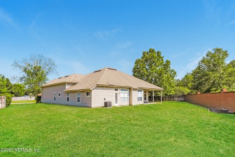 Villa ou maison à louer à Jacksonville, Floride: 5 chambres, 291.71 m2 № 808809 - photo 16