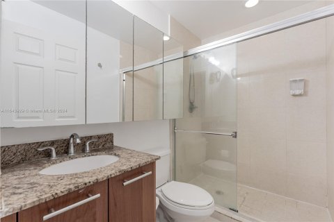 Adosado en venta en Aventura, Florida, 3 dormitorios, 166.95 m2 № 1325784 - foto 19