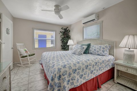 Hotel en venta en Pompano Beach, Florida № 1182035 - foto 16