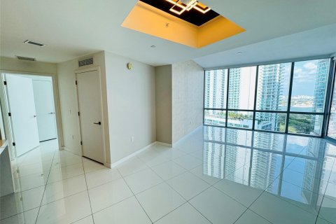 Condo in Miami, Florida, 2 bedrooms  № 1182034 - photo 20