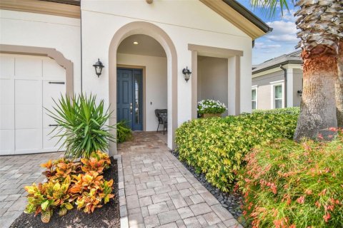 Villa ou maison à vendre à Wesley Chapel, Floride: 2 chambres, 194.82 m2 № 1374190 - photo 2