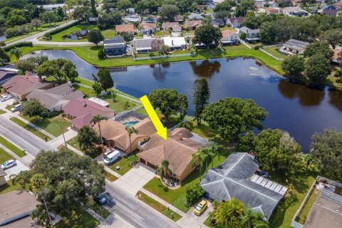 Casa en venta en Riverview, Florida, 3 dormitorios, 221.94 m2 № 1373623 - foto 5