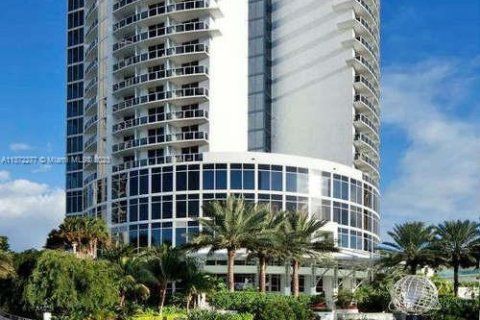 Copropriété à vendre à Sunny Isles Beach, Floride: 3 chambres, 164.07 m2 № 434538 - photo 1