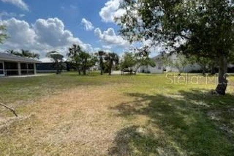 Terreno en venta en Punta Gorda, Florida № 232226 - foto 15